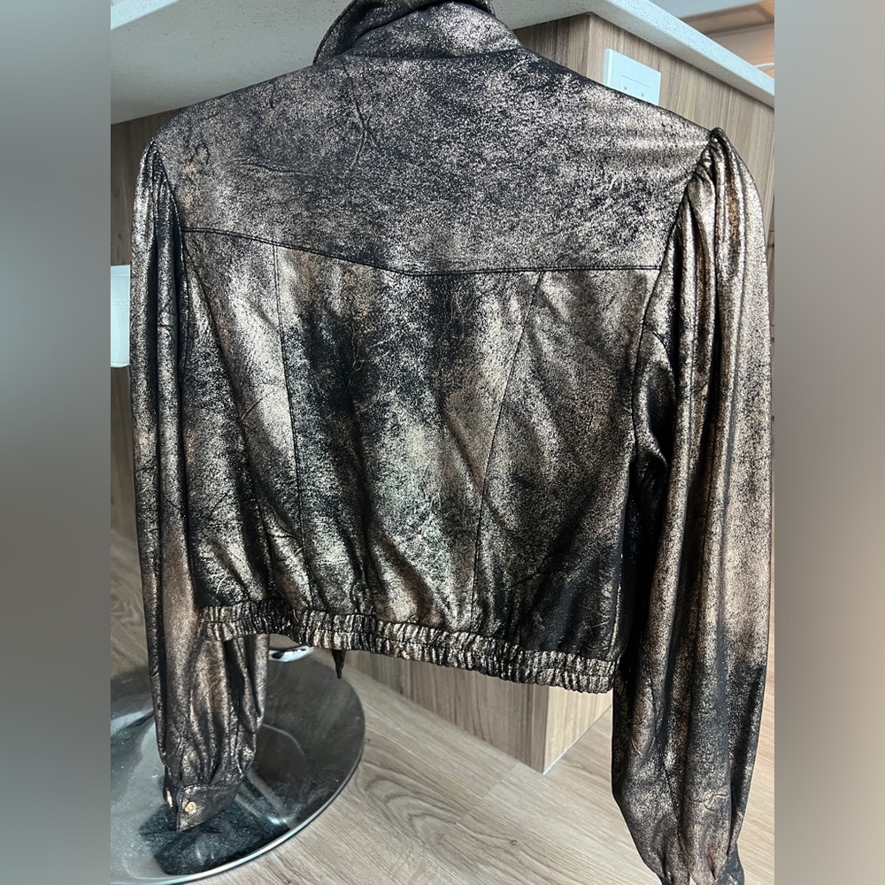 Cropped Jacket - Picture 5 of 8